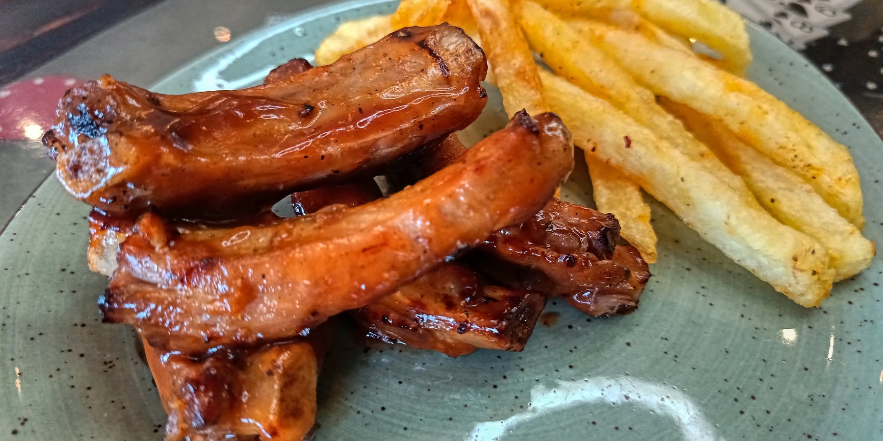 Tender BBQ Ribs with Golden Hand-Cut Chips